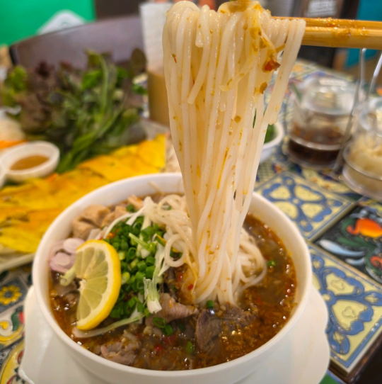 해피라이프 이승윤 미식기행 부산 베트남 음식 분짜 반쎄오 맛집 위치·연락처 3 image 122