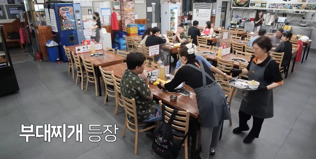 전현무계획4 케이윌 테이 의정부 49년 부대찌개 현지인 맛집 위치 · 연락처 1 image 446