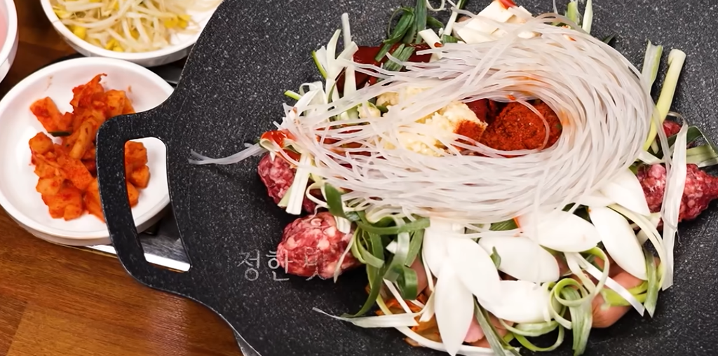 전현무계획4 케이윌 테이 의정부 49년 부대찌개 현지인 맛집 위치 · 연락처 3 image 448