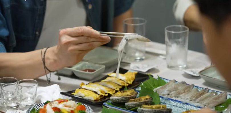 전현무계획4 성리 하루 장한별 경남 사천 실비집 15가지 해산물 한상 맛집 위치 · 연락처 4 image 103